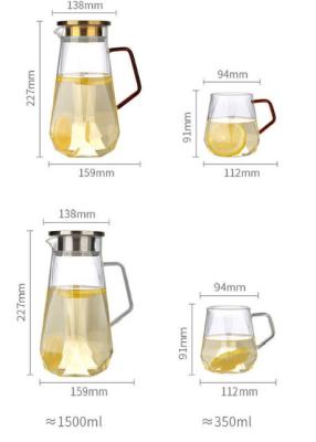 China 1300ml High Borosilicate Glass Water Pitcher Diamond Design With SS Srainer and Big Opening Lid for sale