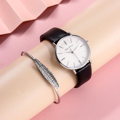 China Waterproof 3ATM Ultra Thin Quartz Watch 36mm Women'S Watch Gift Set for sale
