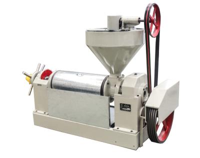 China Ductile Iron Coconut Automatic Screw Oil Press Machine 11KW for sale