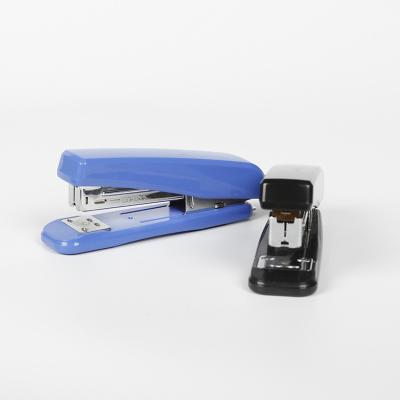 China Plastic Standard Stapler 24/6 26/6 Essential Tool For Office Paper Binding for sale