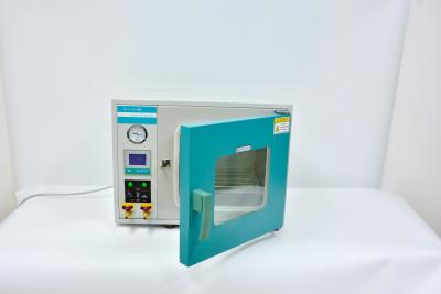 China Heat Sensitive 700W 10 Shelves Lab Vacuum Oven Riot Resistance for sale