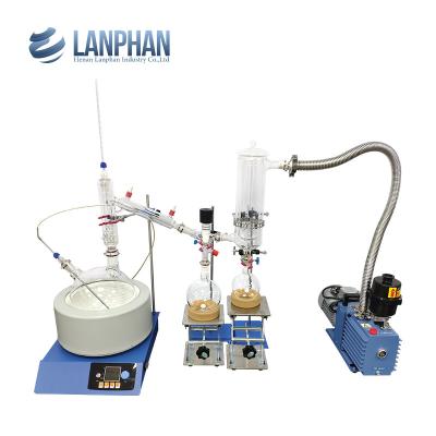Chine huile essentielle de vide en verre de machine de distillation de chemin court du laboratoire 5Ltr à vendre