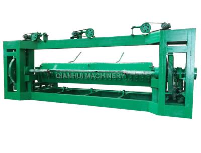 China Spindle Veneer Rotary Peeling Lathe 3300m Length x φ2200mm For Face Veneer 0.2-2.6mm for sale