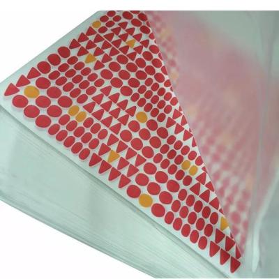 China Colorful 40gsm Wax Paper Sandwich Wrap 50gsm White For Food for sale