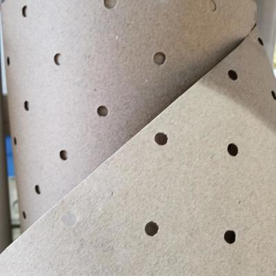 China Garment Perforated Kraft Paper 40gsm Underlay Brown 60 Inch for sale