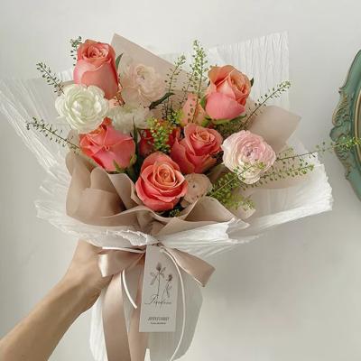 中国 花束のためのプリーツをつけられた振られた花束の包装紙の30grmチィッシュ ペーパー 販売のため