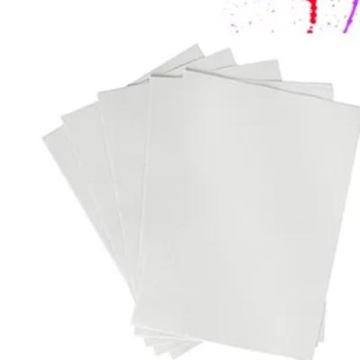 Cina Hot Peeling Digital Printing Heat Transfer Paper With Water Based Ink A4 Size in vendita