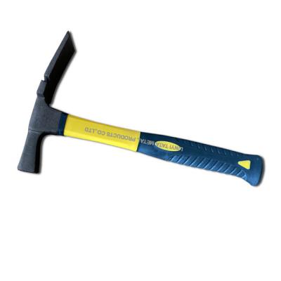 China Masonry tool pick hammer mason's hammer with plat tip for sale