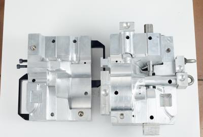 China White Advanced Aluminum Die Casting Mold , Die Casting Mould With Multi Cavity for sale