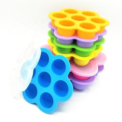 China Nontoxic Round Ice Cube Tray Mould Set Freezer Compatible Durable for sale