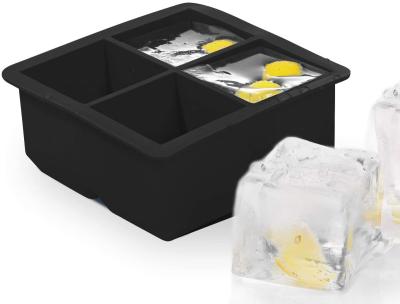 China 4 agujeros Gran bandeja de cubo de hielo sin sabor no adhesivo en venta