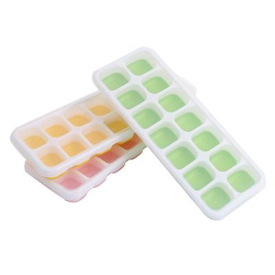 China Práticos cubos de gelo de silicone sem cheiro, multifuncionais bandejas de gelo flexíveis à venda