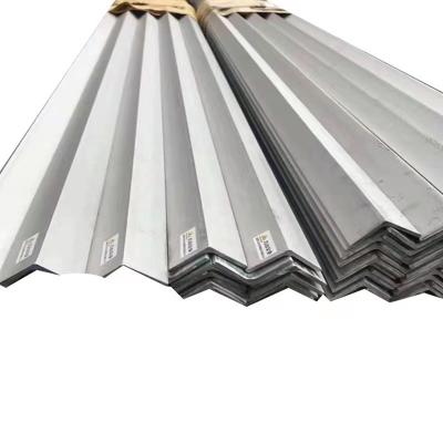 China Hierro de ángulo de acero inoxidable galvanizado equilateral de 1 pulgada 201 304 316l laminados en caliente 430 en venta