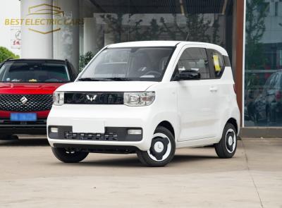 China 85Nm Wuling Hongguang Mini EV montado na traseira 3 portas 4 lugares Mini elétrico à venda
