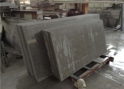 China Rocha cinzenta de quartzo da casa pré-fabricada/pedra artificial de quartzo para o paneling ou o Backsplashes da parede do chuveiro à venda
