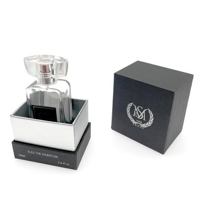 China Empaquetado de encargo de la caja del perfume de Logo Texture Black Paper Gift de la hoja de plata en venta