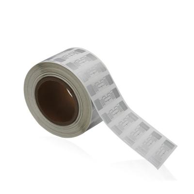 China RFID Tag Sticker UHF Thermal Barcode For Retail Apparel Brand for sale