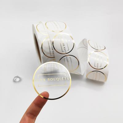 China las etiquetas engomadas claras plásticas brillantes transparentes del vinilo del 1.57in empapelan uso cosmético reciclado en venta