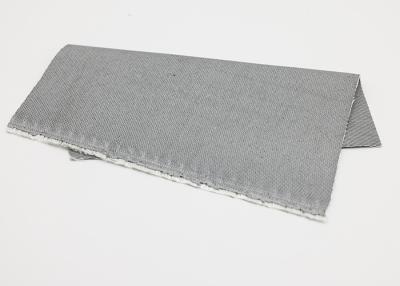 Chine 0Épaisseur.4 mm Tissu en fibre de verre recouvert Non inflammable Longueur 50m-100m Résistant aux UV à vendre