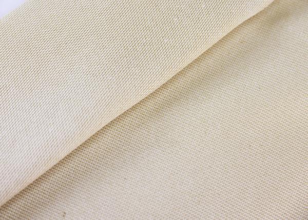 Quality 1.0mm Thickness High Silica Fiberglass Fabric Roll 880g/M2 96% 1000℃ for sale