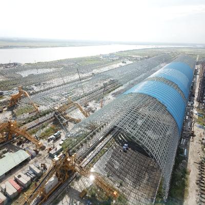 Chine Grande envergure du cadre Q345 en acier de la construction 100-300m de l'espace de grille légère de cadre à vendre
