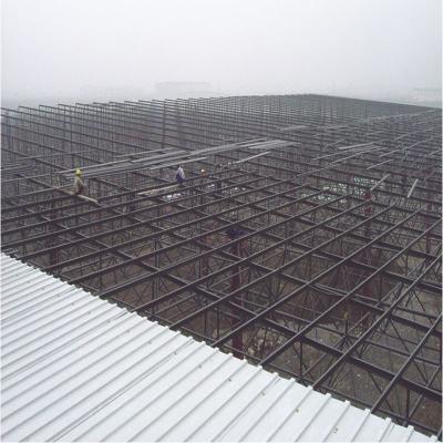 China S235JR Pre Engineered Commercial Steel Frame Buildings 32.2m 39m Easy Assembled for sale