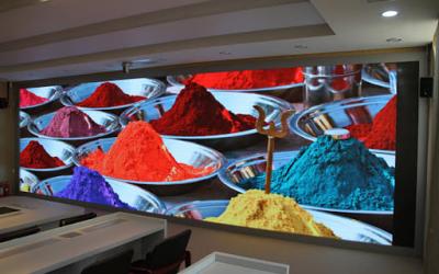 中国 RGB p2の屋内アルミニウム キャビネット スクリーンのドット マトリクス高い定義会議室/会社の展覧会場は表示を導いた 販売のため