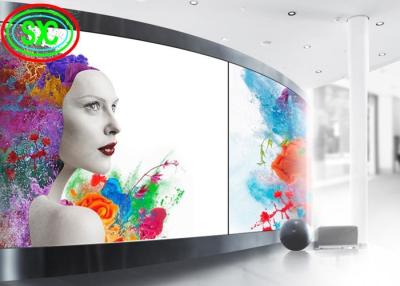 Chine Affichage vidéo mol incurvé d'intérieur polychrome de l'affichage à LED de rideau P3.91 LED à vendre