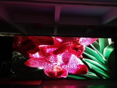 China SMD P3.9 advertising video wall outdoor screen with large viewing angle for sale