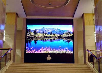 China La pantalla de visualización llevada interior de alquiler 1R1G1B P3.91 P4.81 DC5V a presión aluminio de la fundición para el stadiuo de la sala de reunión TV en venta