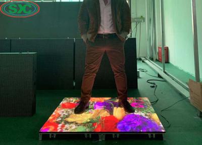 China Densidad interactiva del pixel del piso LED Dance Floor P8.928 12580m m 1/7 corriente constante de la exploración en venta