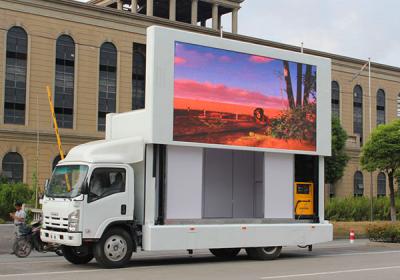 China O caminhão de anúncio móvel exterior Van Trailer P6 P8 P10 conduziu a tela de exposição à venda