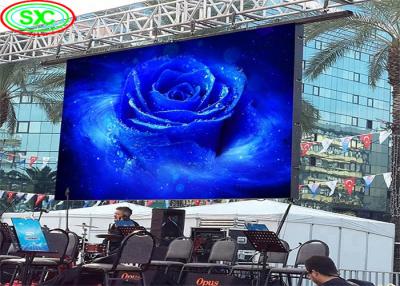 China Big Sport HD Outdoor 32*32 1R1G1B Hanging LED Display for sale