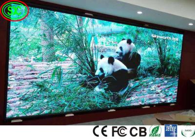 China 2020 new high definition fine pitch LED video wall panel Ultra thin P4 P2.5 indoor full color led display for sale