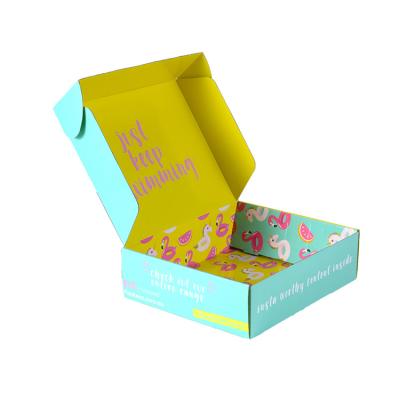 China Recyclable Glossy Shipping Paper Box For Tailored Dress Colorful Luxury Express Mailer for sale