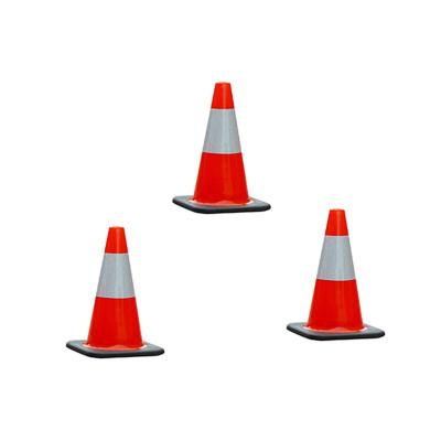 China Rubber Base Material 1.5KGS SH-X056 45cm Road Safety Cone for Traffic Warning Products for sale