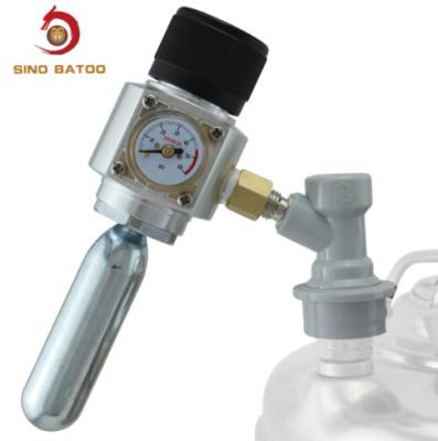 China Portable Aluminum Compact CO2 Regulator 60PSI For Carbonation for sale