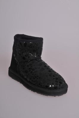 China Winter Shearling Sheepskin Snow Boots With Lace Up Closure for sale