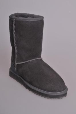 China Insulated Women'S Shearling Snow Boots Sheepskin Lined For Winter for sale