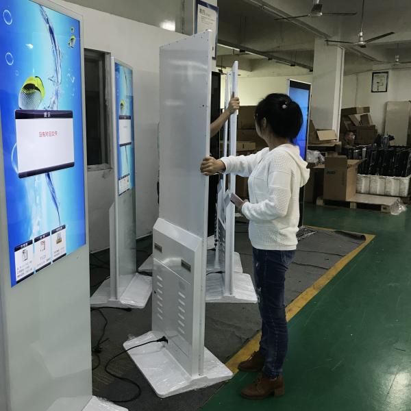 43 Inch Floor Standing Digital Signage Kiosk White Color Super Thin LCD Advertising Player