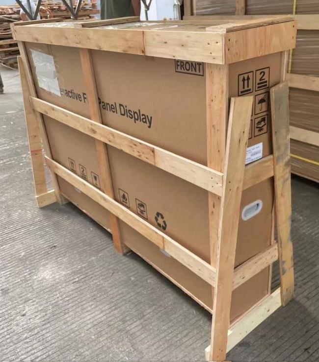 LED Interactive Whiteboard packaging and shipping