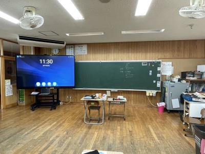 Cina Ultimo schermo touch interattivo monitor 75 pollici per l' educazione Corporate Display in vendita