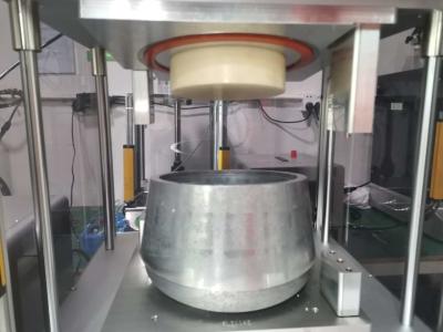 中国 セリウムFCCの注文のジグはランプのかさCNCの機械化のためのシーリングを形成する 販売のため