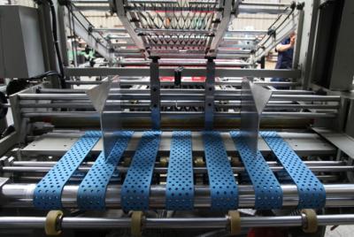 Κίνα Μηχανή πλαστικοποίησης 100 φύλλων /Min κυματοειδές χαρτόνι 19KW προς πώληση
