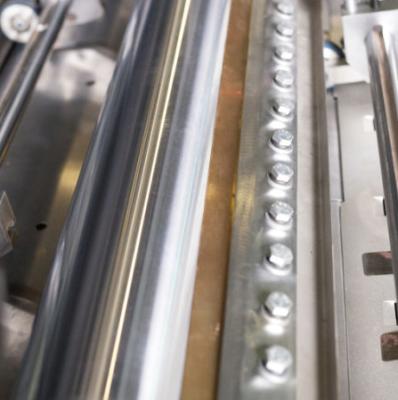Китай Ламинатор термальной пленки горячего ножа для металлизированных пленок 6-25ум ЛЮБИМЦА продается