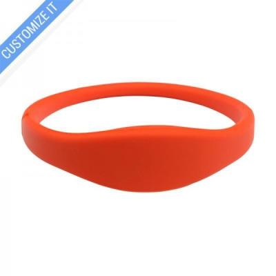 China RFID Custom Made Silicone Wristband 35mm 50mm 60mm IP68 Waterproof for sale