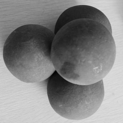 China Aceite que apaga bolas de pulido de acero forjadas del molino de bola 65hrc en venta