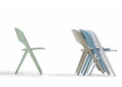China Stackable Coloured Plastic Dining Chairs for sale
