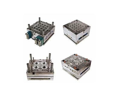 China Polishing Injection Precision Plastic Mould LKM Three Plate Mold for sale
