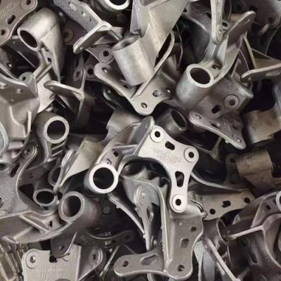 China Bracket Iron Casting Parts Sand Casting Molding Process For Construction Industry en venta